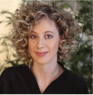 Ana Carolina Simão - Psicóloga especializada em psicanálise contemporânea e saúde mental